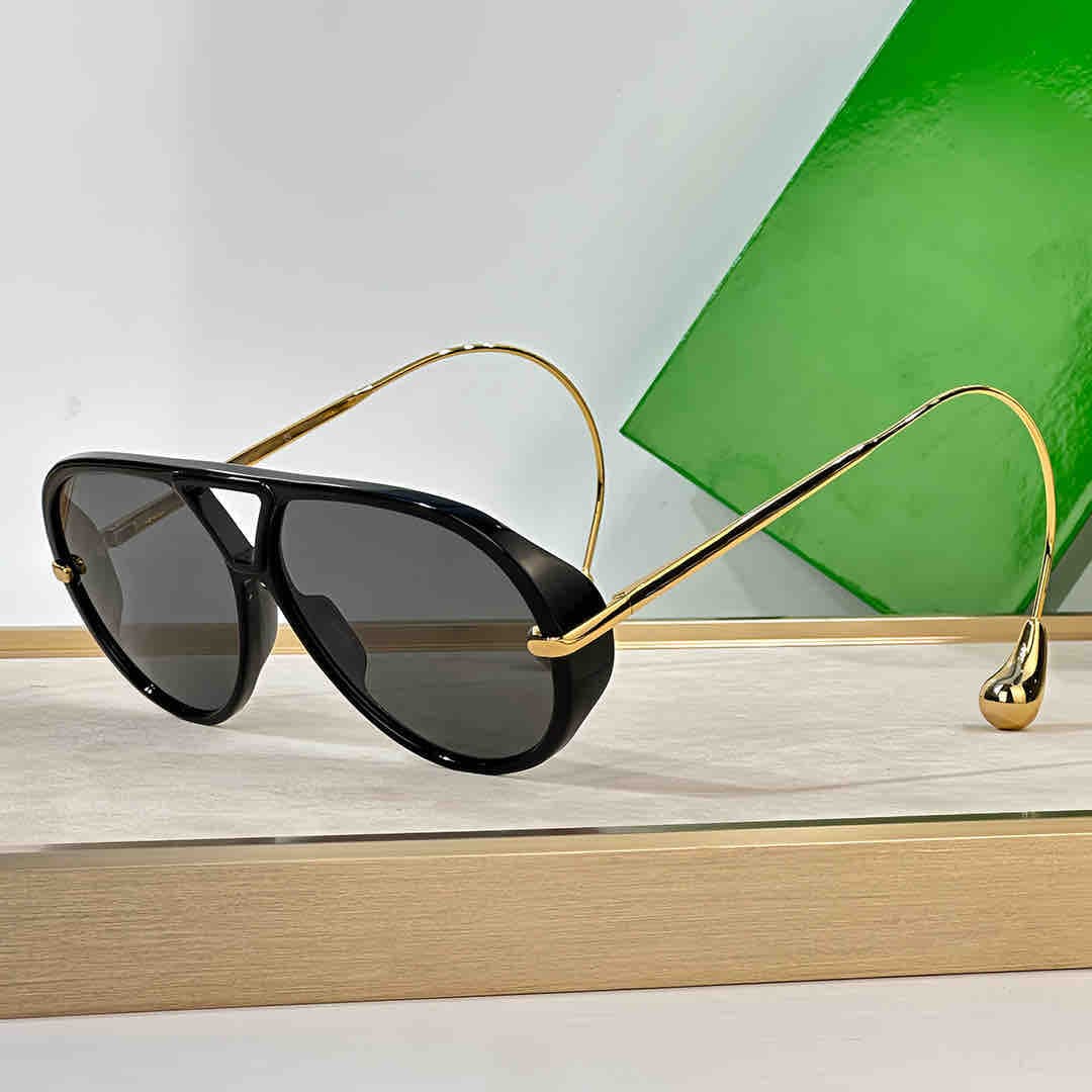 Earring aviator sunglasses  - Image 2