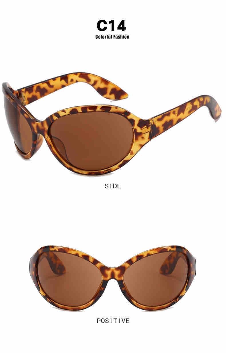 Large frame y2k glasses  - Image 4