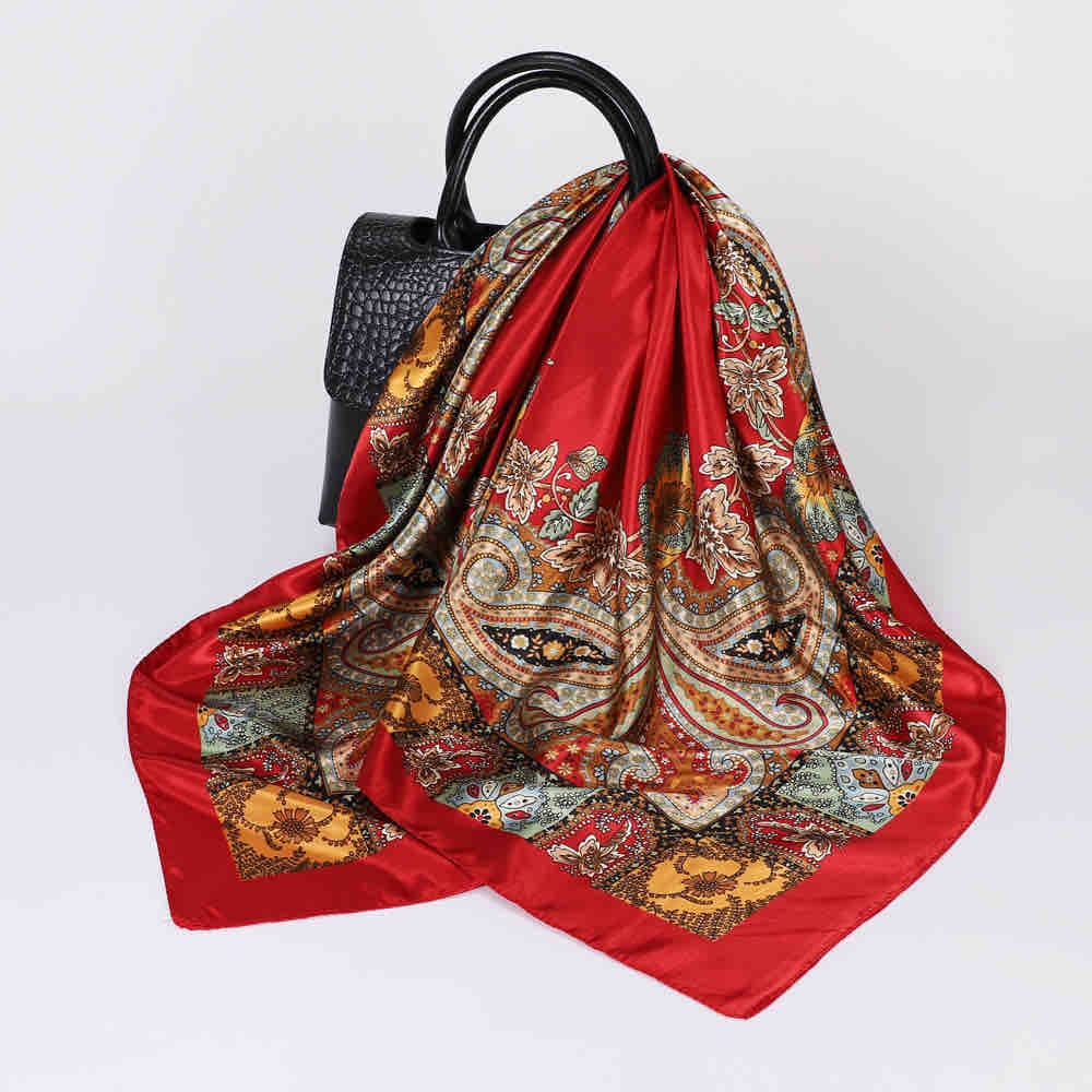 Paisley patterned scarf - Image 3